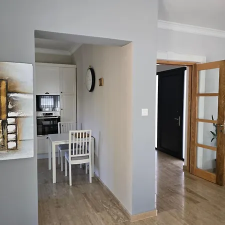 Mulberry - Kyrenia North Cyprus *