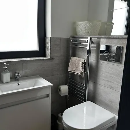 Mulberry - Kyrenia North Cyprus Lapithos (Northern Cyprus)