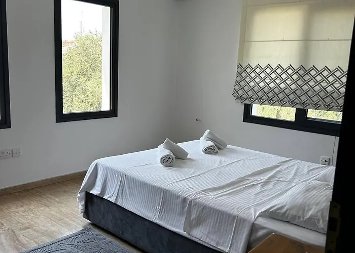 Mulberry - Kyrenia North Cyprus *